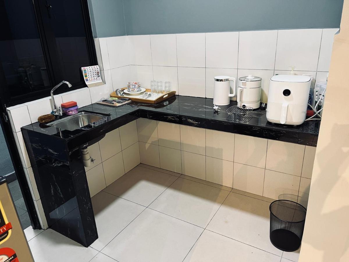 Maxim 2 Bedrooms Mrt Station Cheras Kuala Lumpur Homestay Экстерьер фото